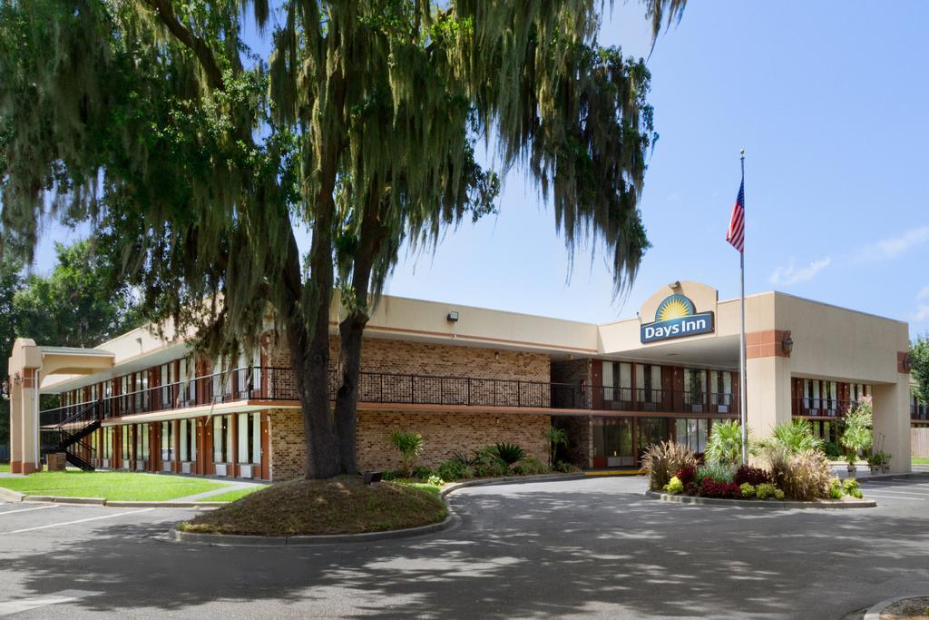 Days Inn By Wyndham Port Royal/Near Parris Island Exterior photo